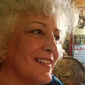 Meet your Posher, Marci